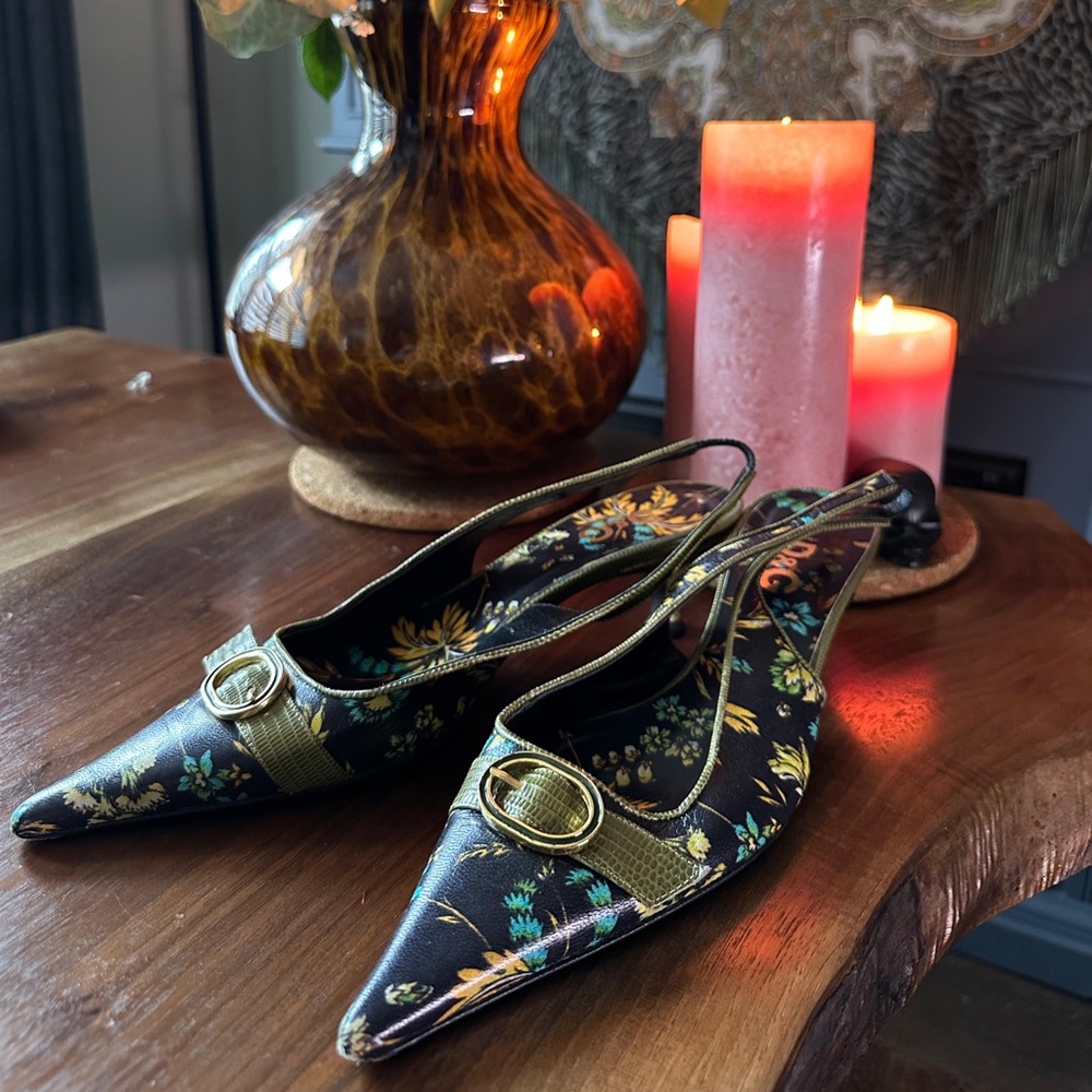 Dolce & Gabbana Vintage Floral Slingbacks